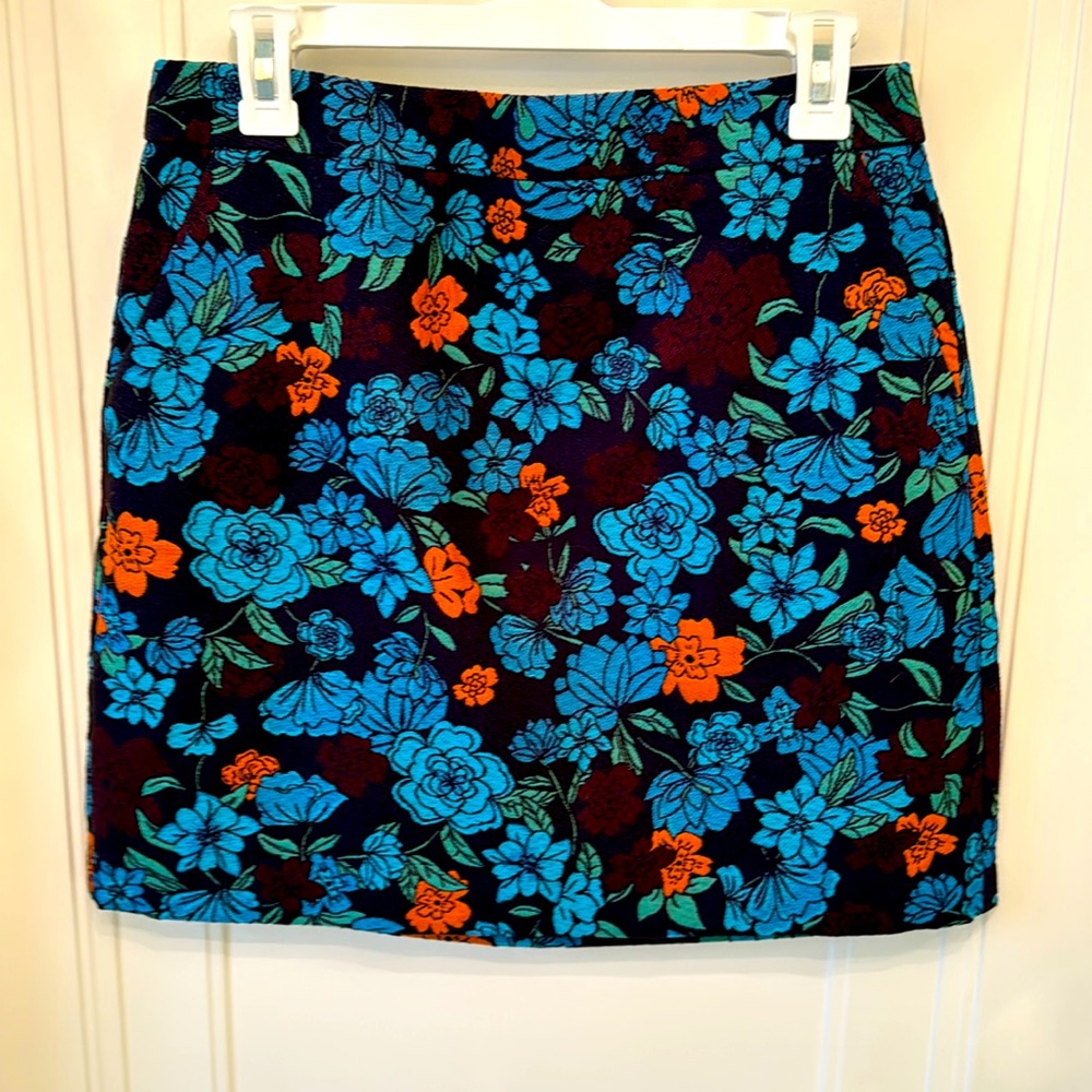 Mini skirt NWT